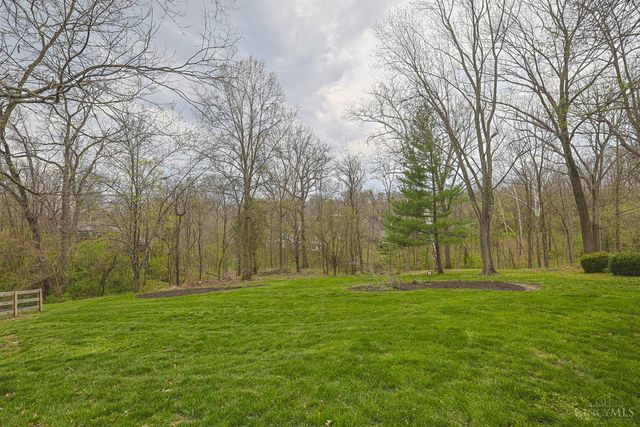 419 Reily Road, Wyoming, OH 45215