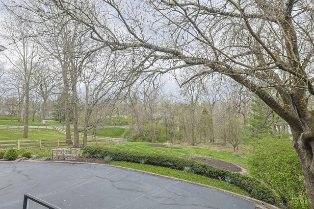 419 Reily Road, Wyoming, OH 45215