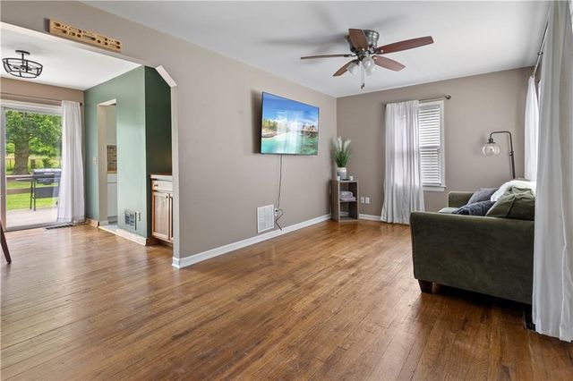 2816 NE 56th Street, Kansas City, MO 64119