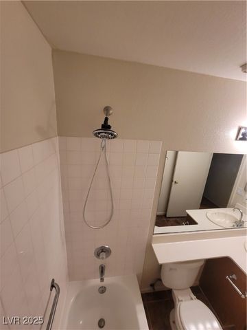 2200 Highpointe Drive 201, Laughlin, NV 89029