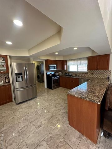 3478 Lancaster Drive, Sterling Heights, MI 48310