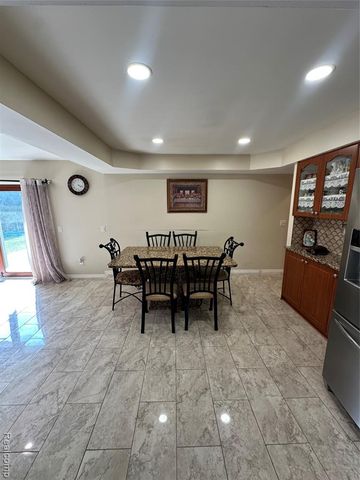 3478 Lancaster Drive, Sterling Heights, MI 48310