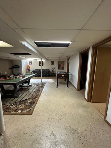 3478 Lancaster Drive, Sterling Heights, MI 48310