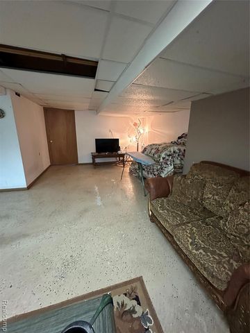 3478 Lancaster Drive, Sterling Heights, MI 48310