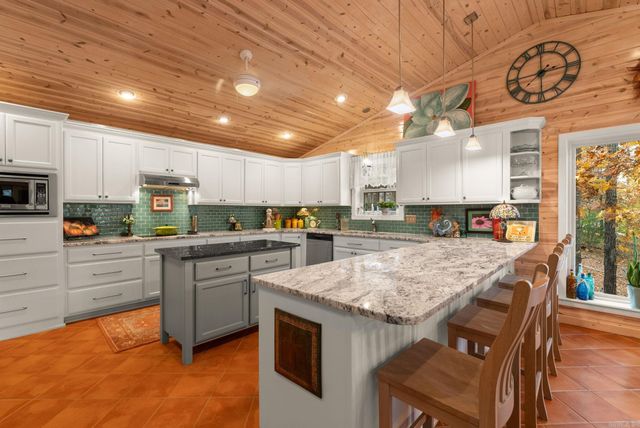 124 Sylvan Shores Dr., Edgemont, AR 72044