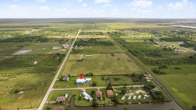 2534 Bastrop, Angleton, TX 77515