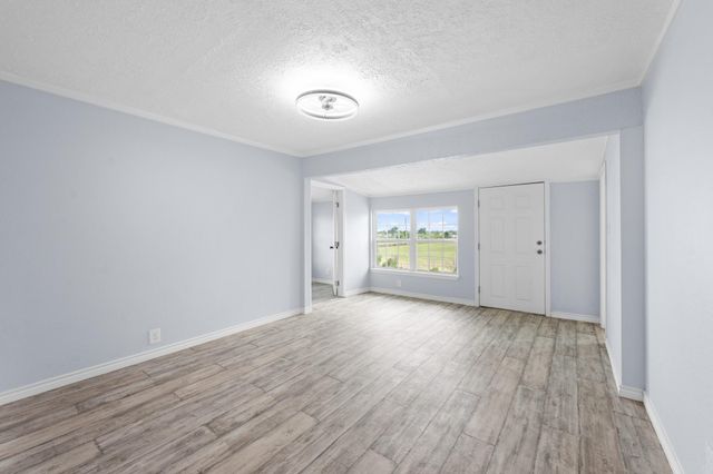 2534 Bastrop, Angleton, TX 77515