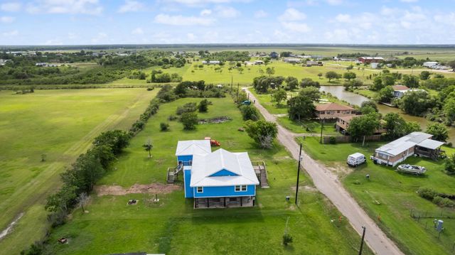 2534 Bastrop, Angleton, TX 77515