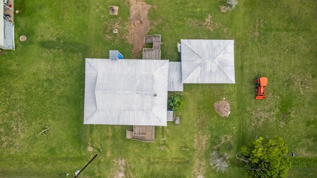 2534 Bastrop, Angleton, TX 77515