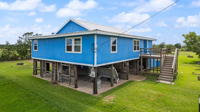 2534 Bastrop, Angleton, TX 77515