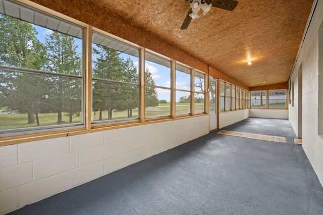 3063 325th Avenue NW, Cambridge, MN 55008