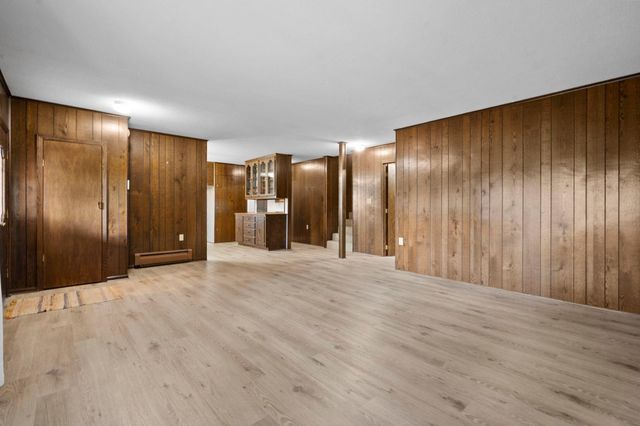 3063 325th Avenue NW, Cambridge, MN 55008