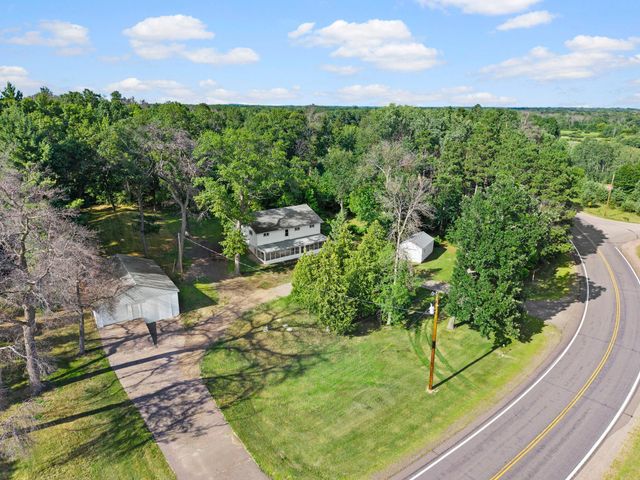 3063 325th Avenue NW, Cambridge, MN 55008