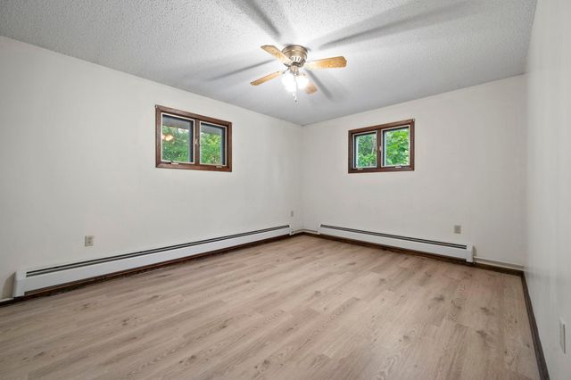 3063 325th Avenue NW, Cambridge, MN 55008