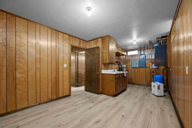 3063 325th Avenue NW, Cambridge, MN 55008