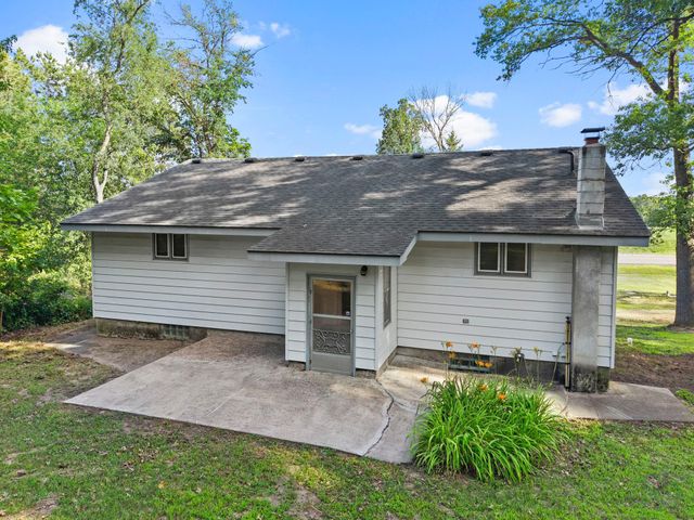 3063 325th Avenue NW, Cambridge, MN 55008