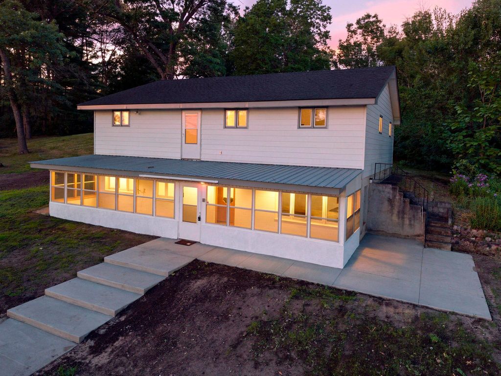 3063 325th Avenue NW, Cambridge, MN 55008 — photo 2