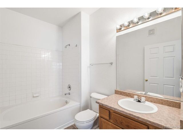 3252 E 103rd Dr 709, Thornton, CO 80229