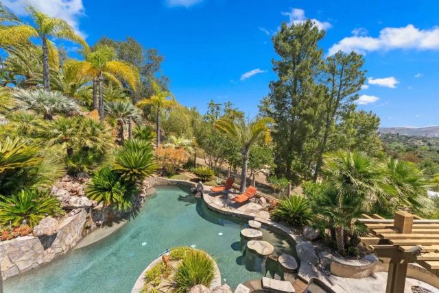 1334 Emeraude Glen, Escondido, CA 92029