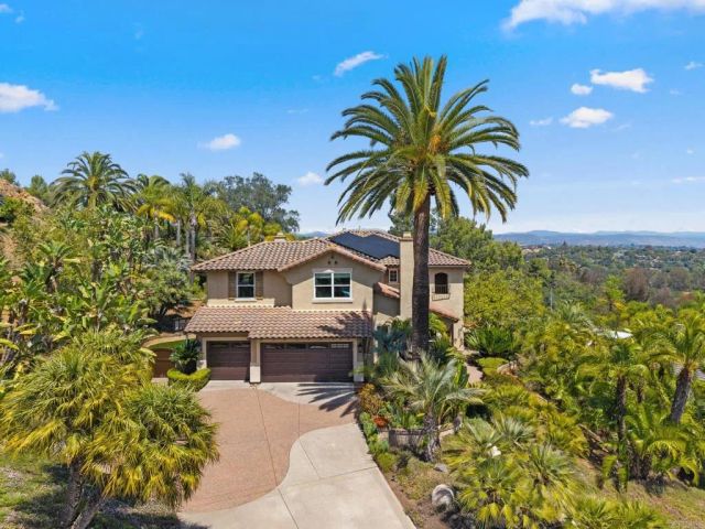 1334 Emeraude Glen, Escondido, CA 92029