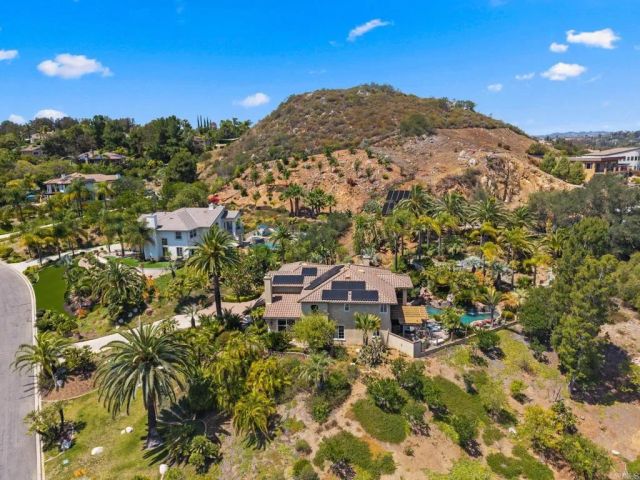 1334 Emeraude Glen, Escondido, CA 92029