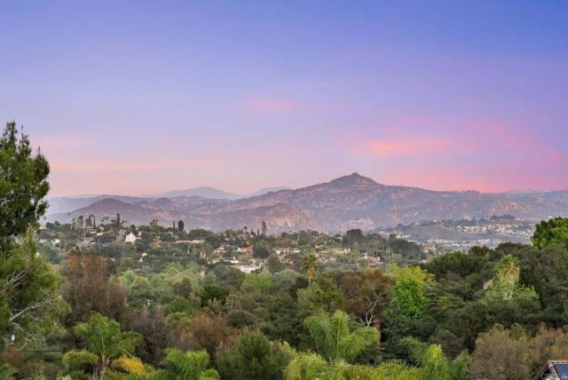 1334 Emeraude Glen, Escondido, CA 92029