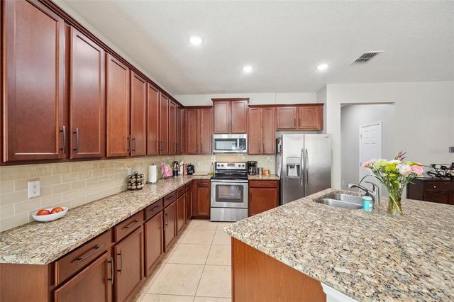 11314 AMERICAN HOLLY DRIVE, Riverview, FL 33578