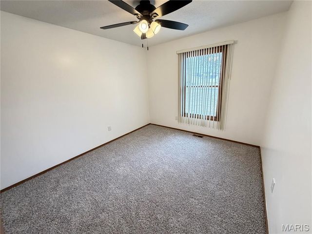 1945 Old Gray Summit Road, Pacific, MO 63069