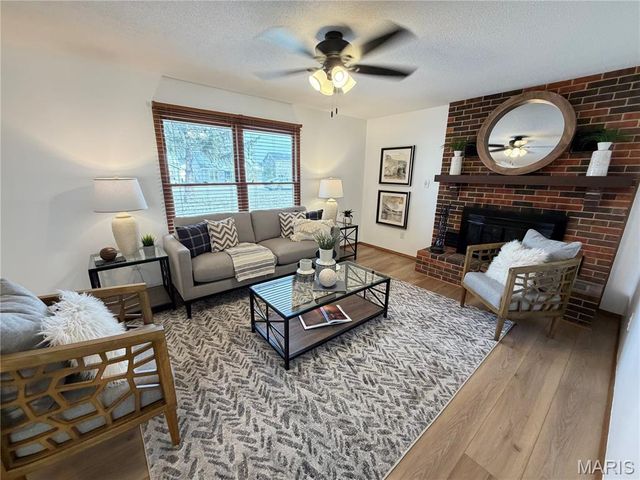 1945 Old Gray Summit Road, Pacific, MO 63069