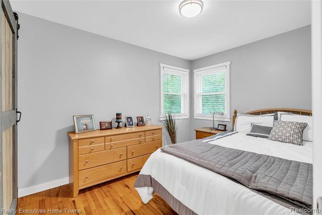 2640 Huckleberry Lane, Port Huron, MI 48060