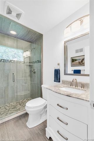 2640 Huckleberry Lane, Port Huron, MI 48060
