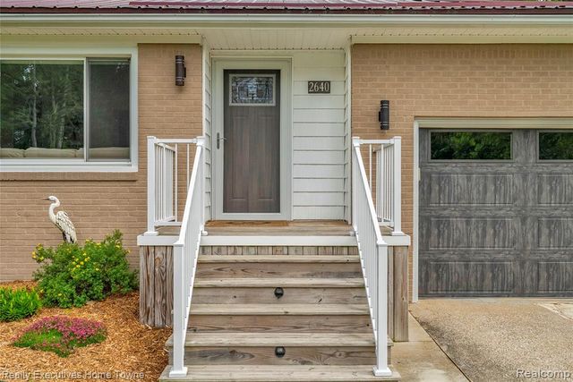 2640 Huckleberry Lane, Port Huron, MI 48060