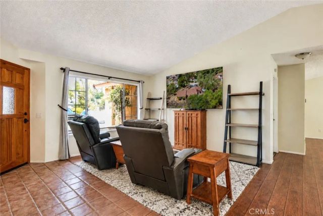 6773 Sunnyvale Drive, Riverside, CA 92505