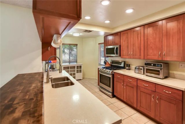 6773 Sunnyvale Drive, Riverside, CA 92505