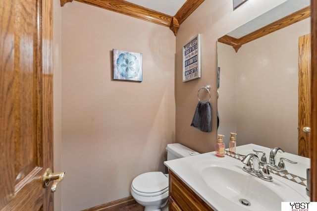 1566 Trumball Terrace, Plattsmouth, NE 68048