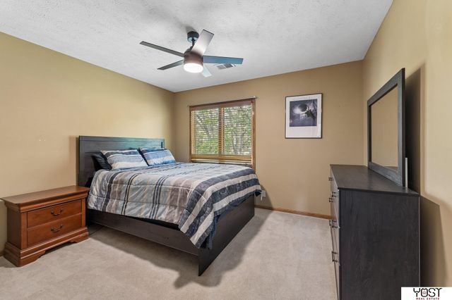 1566 Trumball Terrace, Plattsmouth, NE 68048
