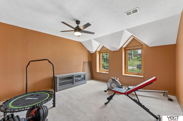 1566 Trumball Terrace, Plattsmouth, NE 68048