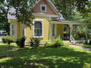 707 E Rusk, Marshall, TX 75670