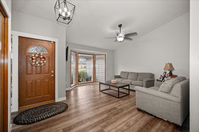 5014 E Nancy Ct, Mead, WA 99021