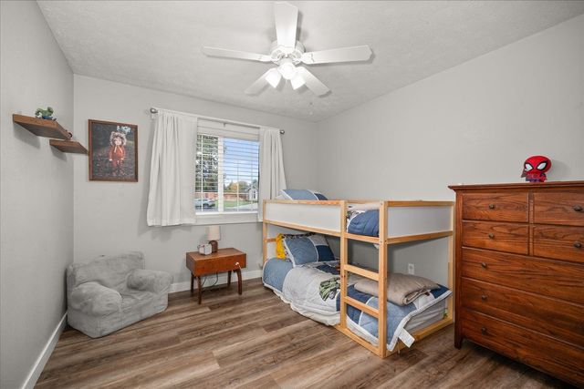 5014 E Nancy Ct, Mead, WA 99021