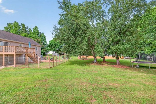 18 Savannah Lane, Jefferson, GA 30549