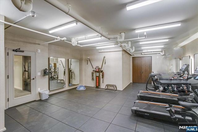 1425 Hudson Street 6C, Hoboken, NJ 07030