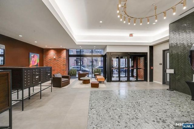 1425 Hudson Street 6C, Hoboken, NJ 07030