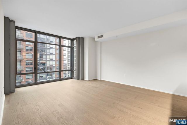 1425 Hudson Street 6C, Hoboken, NJ 07030