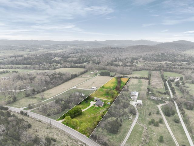 15541 Cainsville Rd, Milton, TN 37118