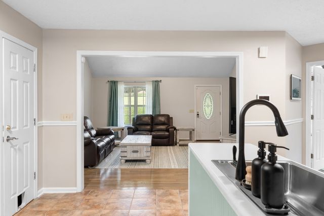 15541 Cainsville Rd, Milton, TN 37118