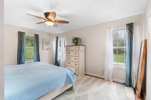 15541 Cainsville Rd, Milton, TN 37118