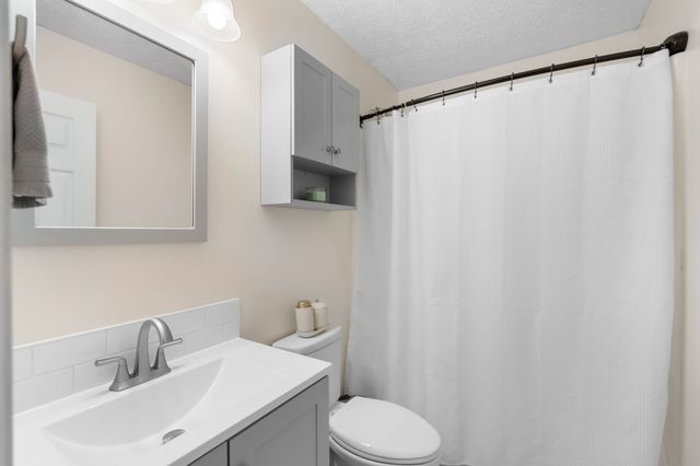 15541 Cainsville Rd, Milton, TN 37118