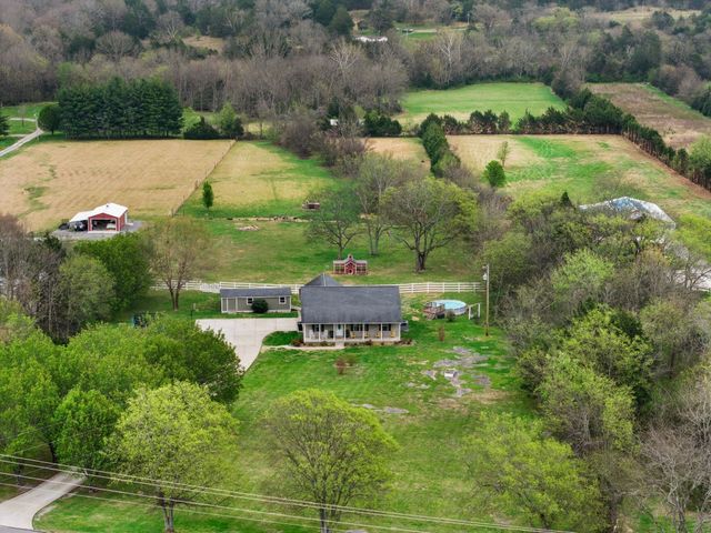 15541 Cainsville Rd, Milton, TN 37118