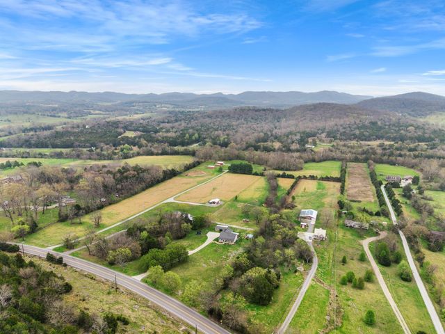 15541 Cainsville Rd, Milton, TN 37118